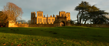 Hardwick Hall from West Jamie Weinbren
Michael Weinbren Image from website: https://www.mw-gallery.photos/